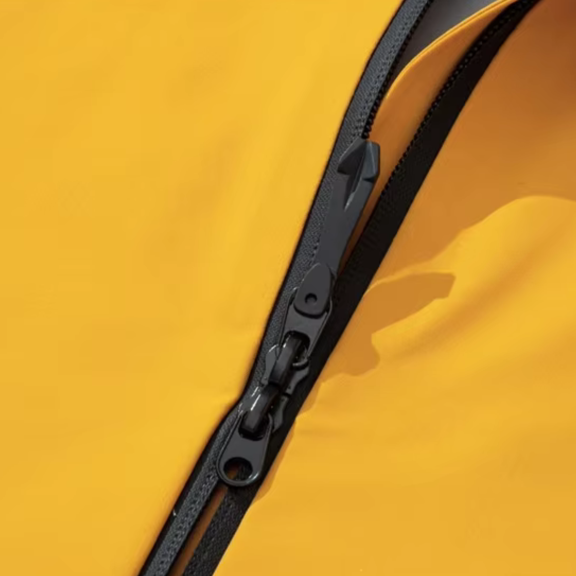 AERODRY WATERPROOF JACKET™